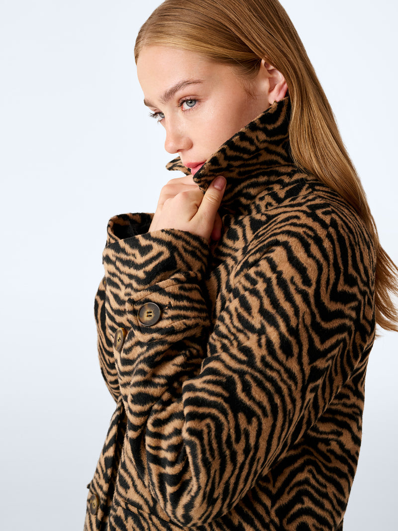 Bryce Coat in Brown Animal