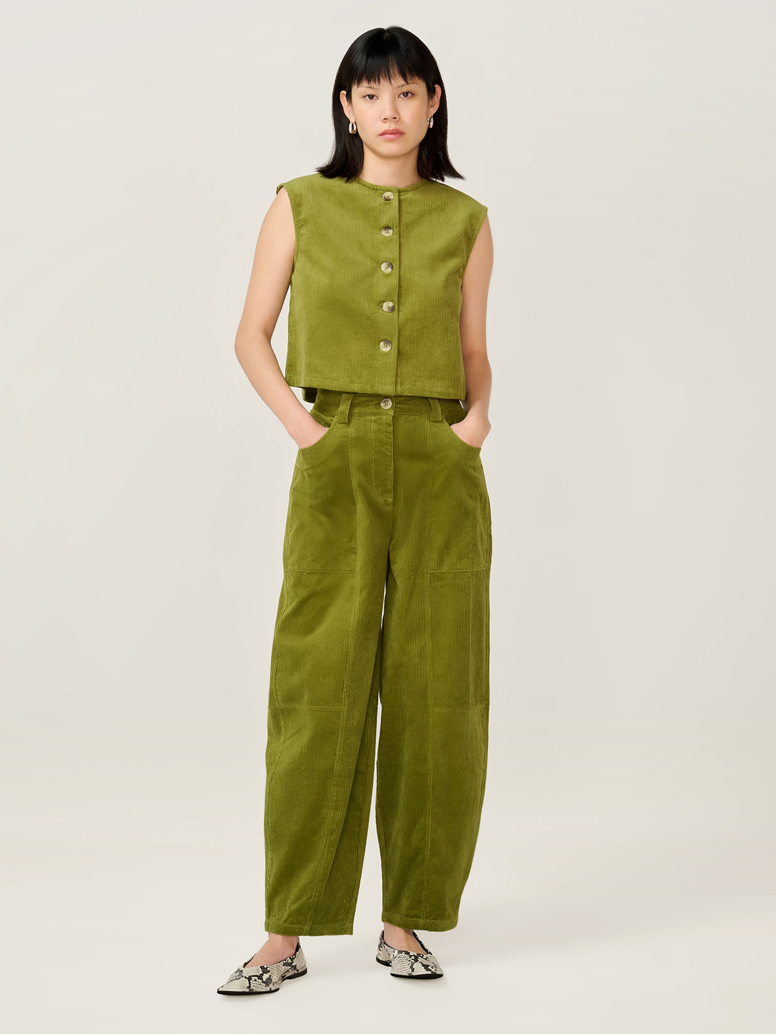Kai Cord Trouser in Moss Green | OMNES | Ethical & Affordable