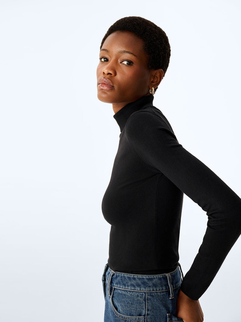 Everest Top in Black