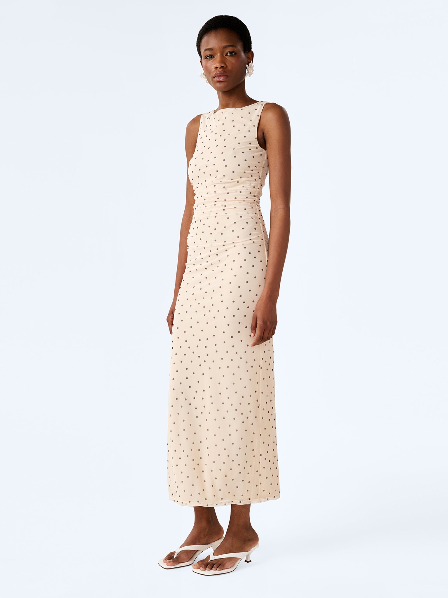 Hollis Sleeveless Dress in White Polka Dot – OMNES