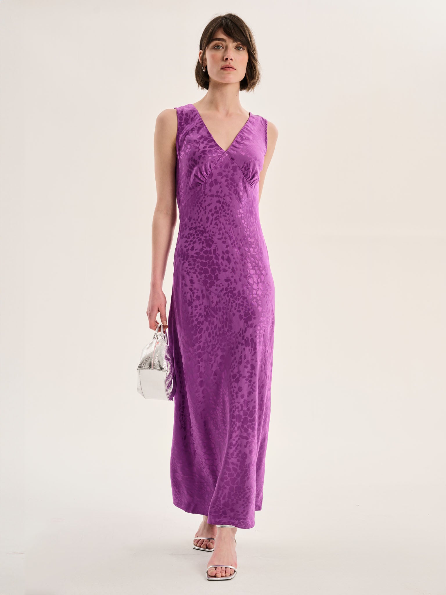 aoc purple dress Alexandria Ocasio-Cortez's Video on X