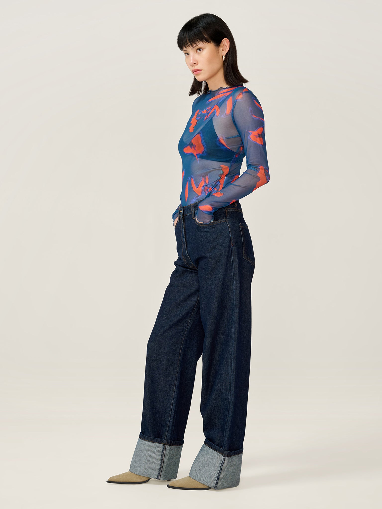 Lorrie Mesh Top in Falling Leaf Print