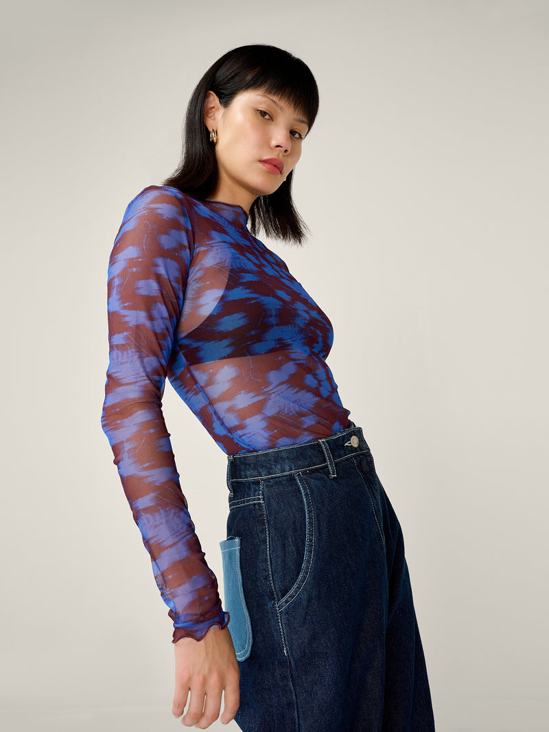 Lorrie Mesh Top in Wild Fern Print