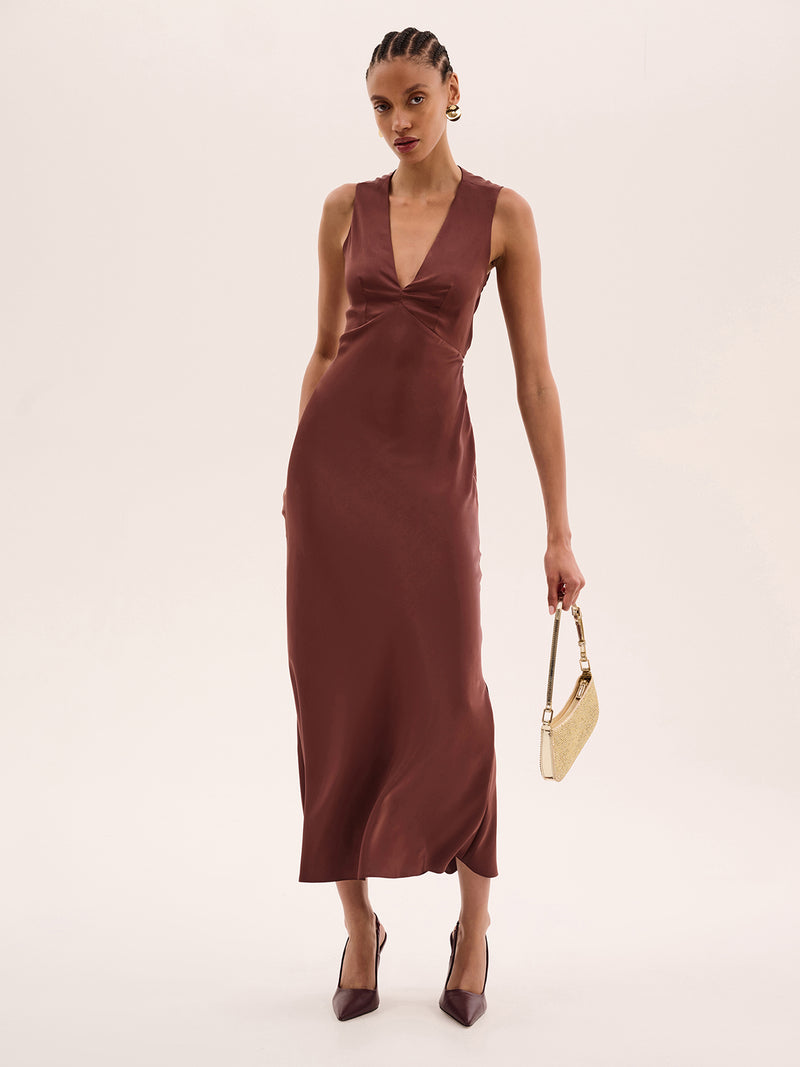 womens brown dresses Ruched Button A-Line Mini Dress Dress up with sandals and heels or down with your favourite trainers Soft jersey fabric Square neckline Waist detailing Side pockets Regular side neck to hem 47 /120cm Camielle Brown Maxi Dress -