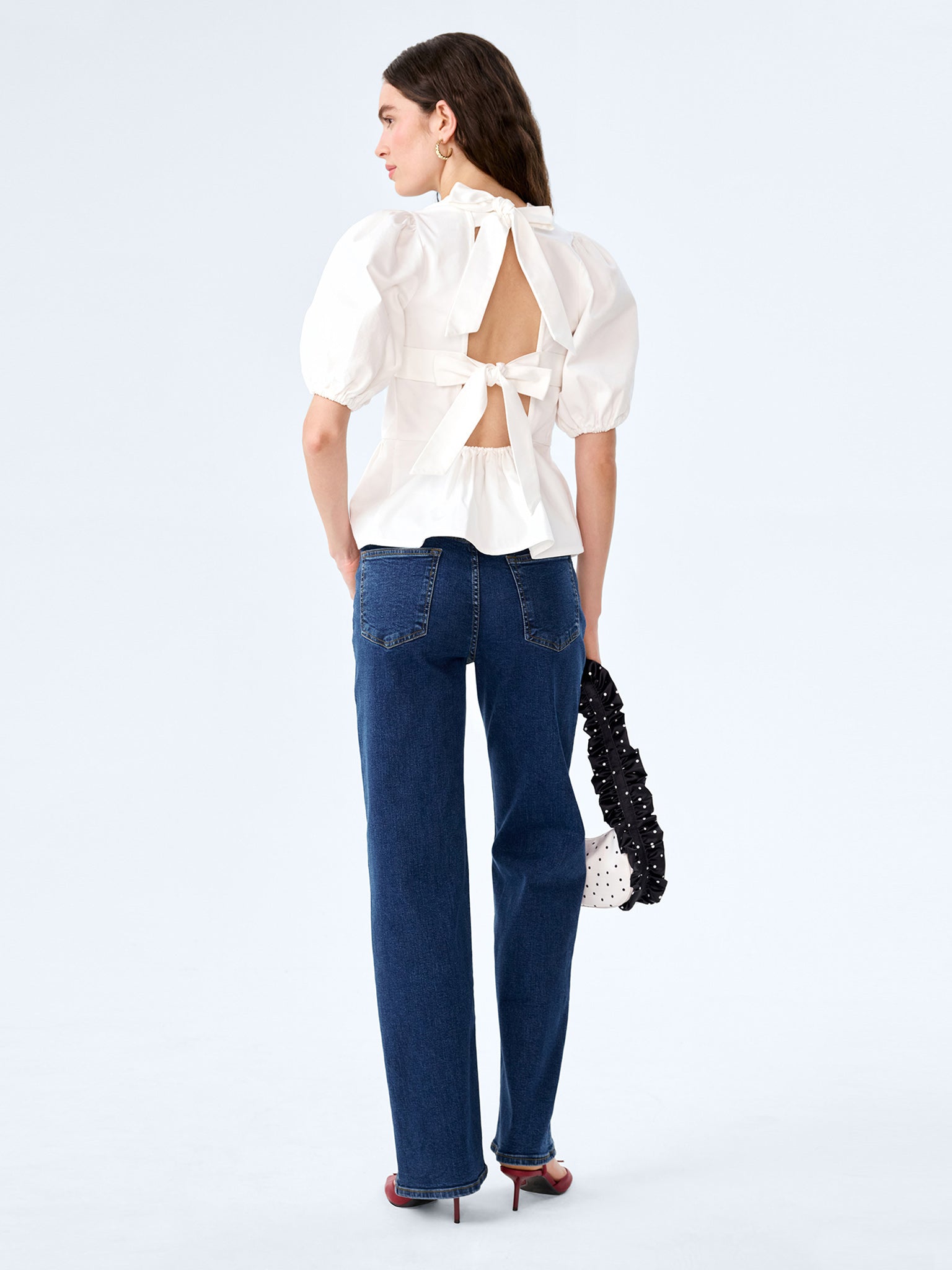 トップス Tiana knit bare tops Tiana Top in White – OMNES