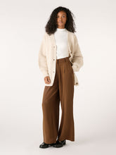 Load image into Gallery viewer, Cumin Trouser in Tobacco