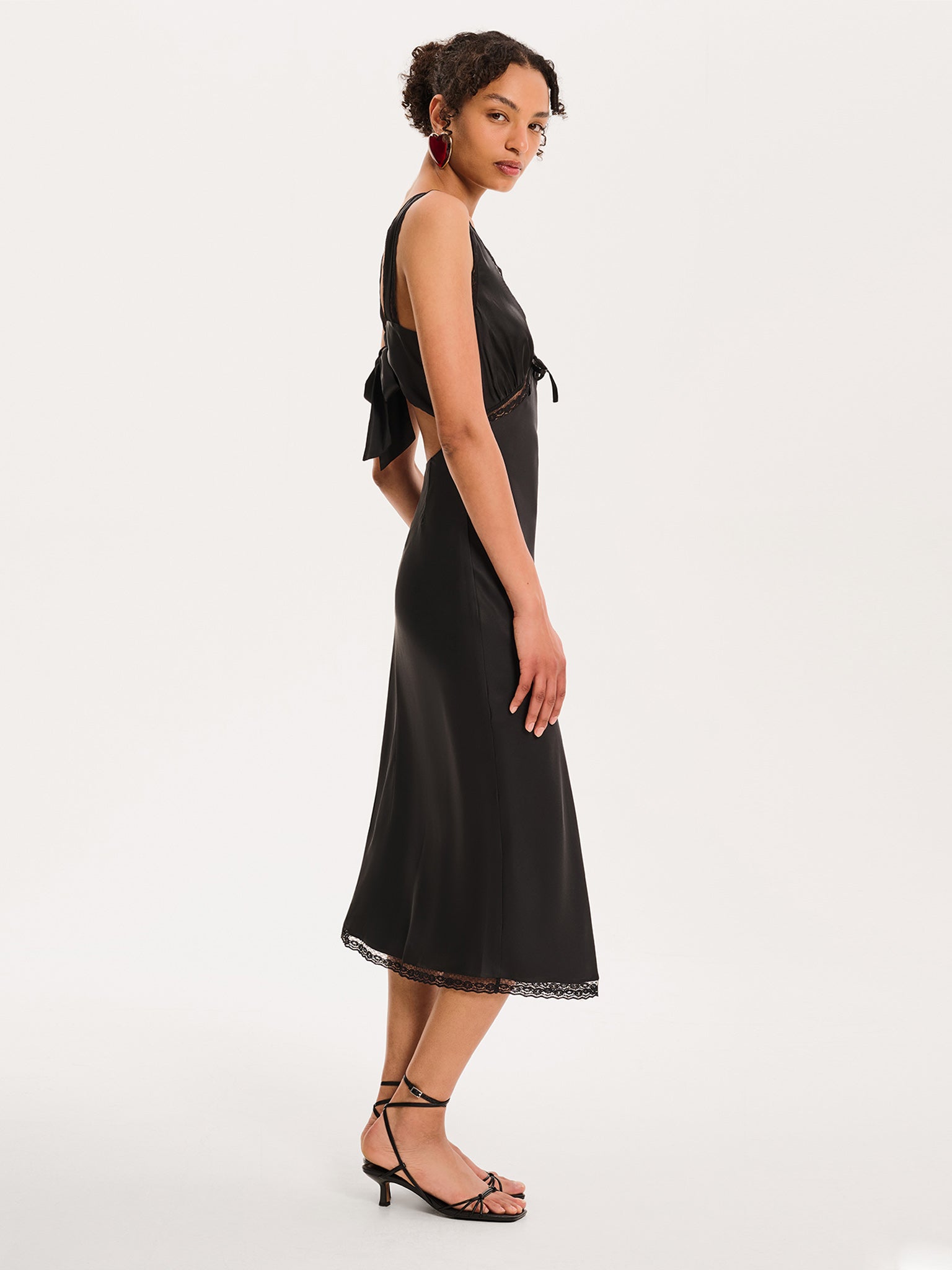 Maisie Dress in Black – OMNES
