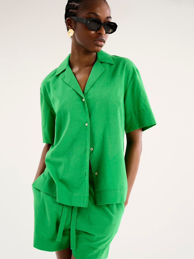 Oaklyn Linen Boxy Shirt in Green