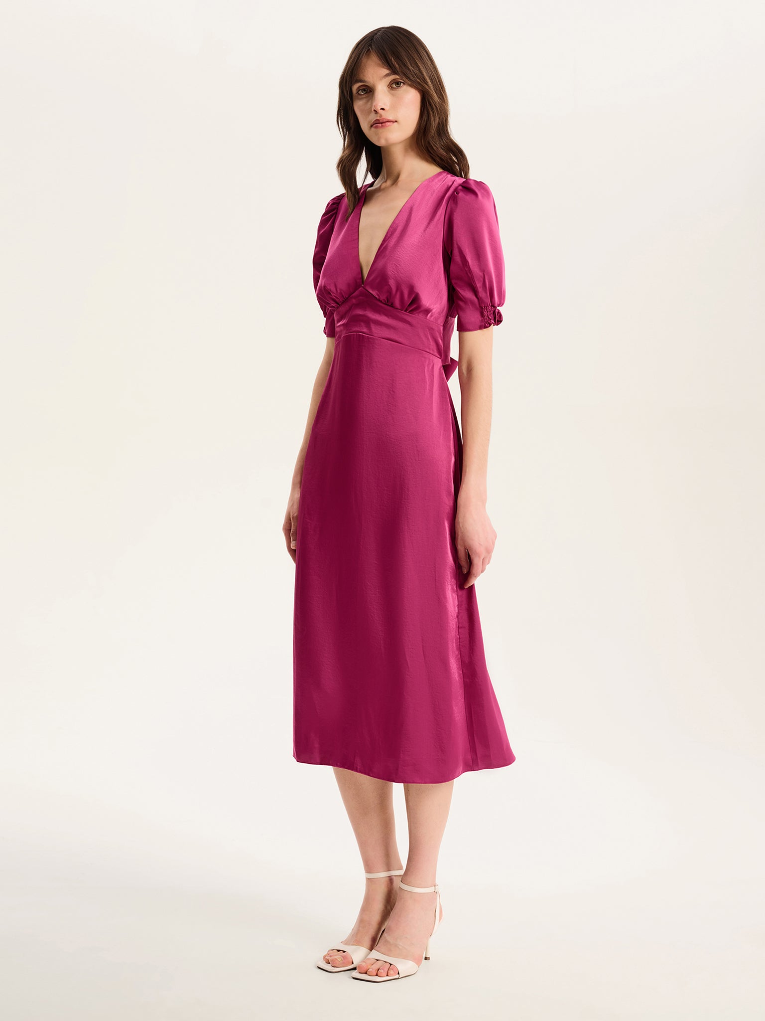 Odette Dress in Magenta – OMNES