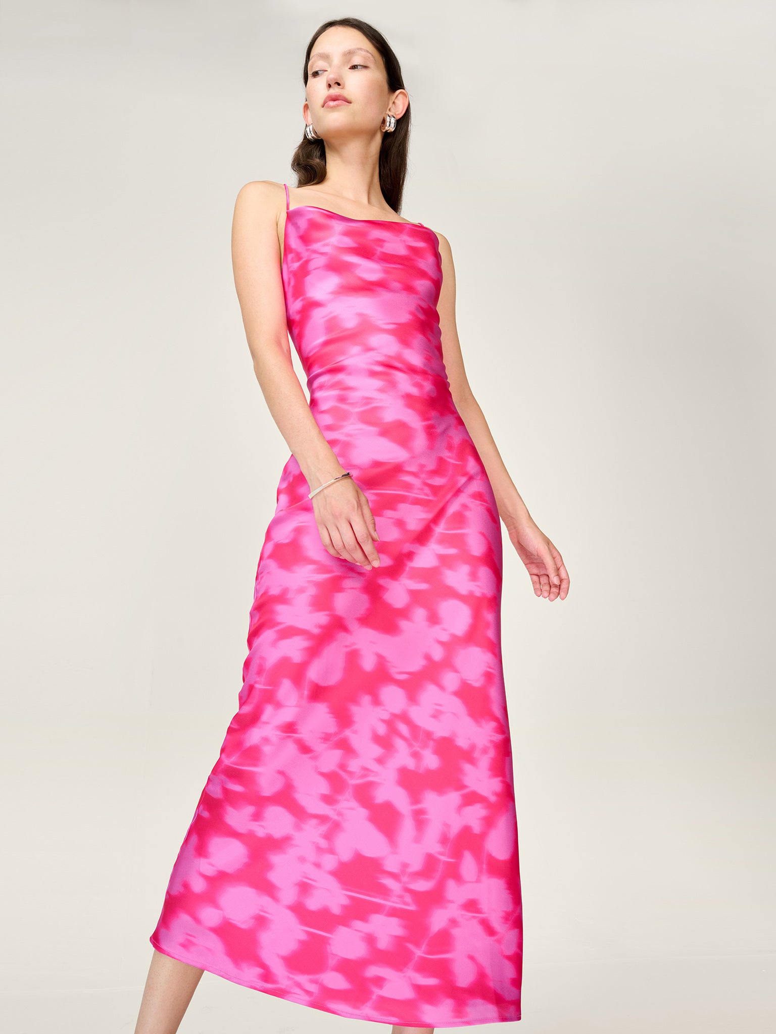 Riviera Midi Dress in Blurred Floral Magenta