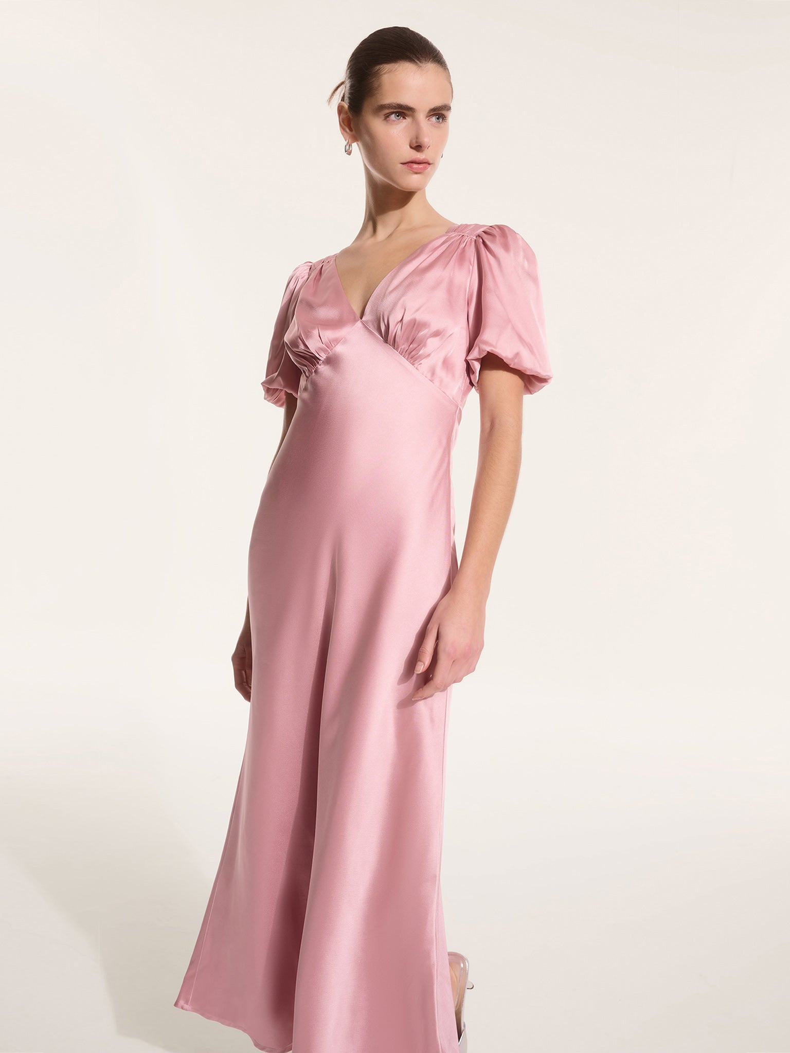 rosie cotton dress Rosie Cotton - Hobbit Costume - Foundations Revealed Competition 2021