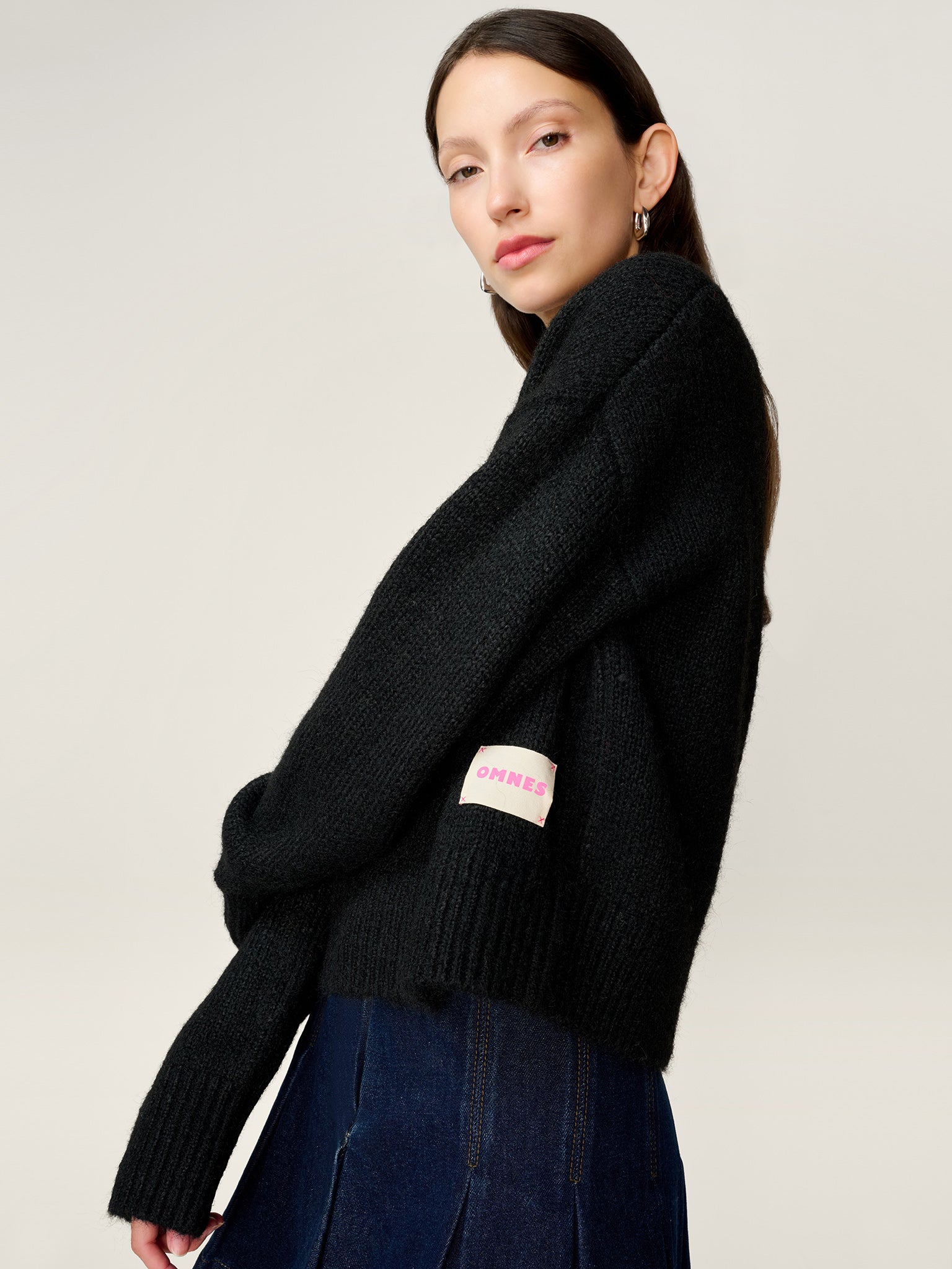 STUDIO OMNES Daria Jumper in Black