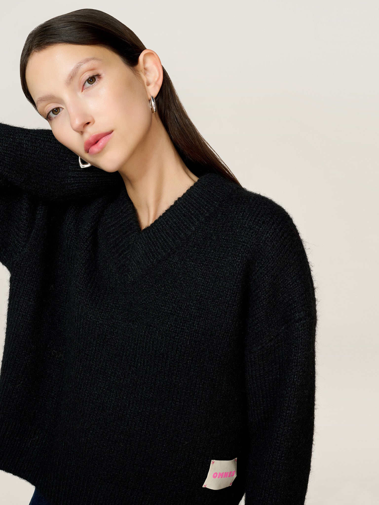STUDIO OMNES Daria Jumper in Black