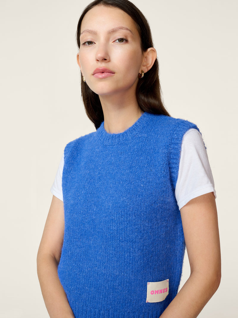 STUDIO OMNES Riri Vest in Cobalt