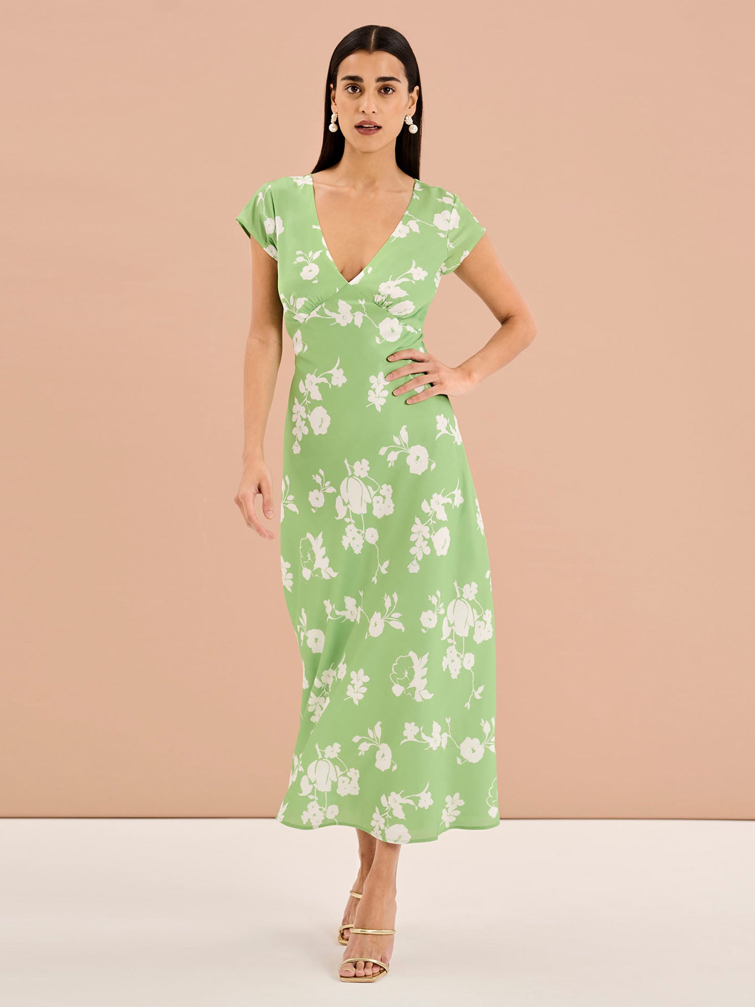Woolf Short Sleeve Floral Slip Dress in Green