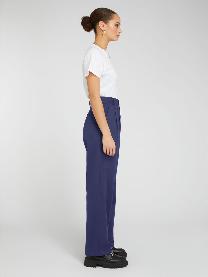 Cinnamon Relaxed Trousers in Navy